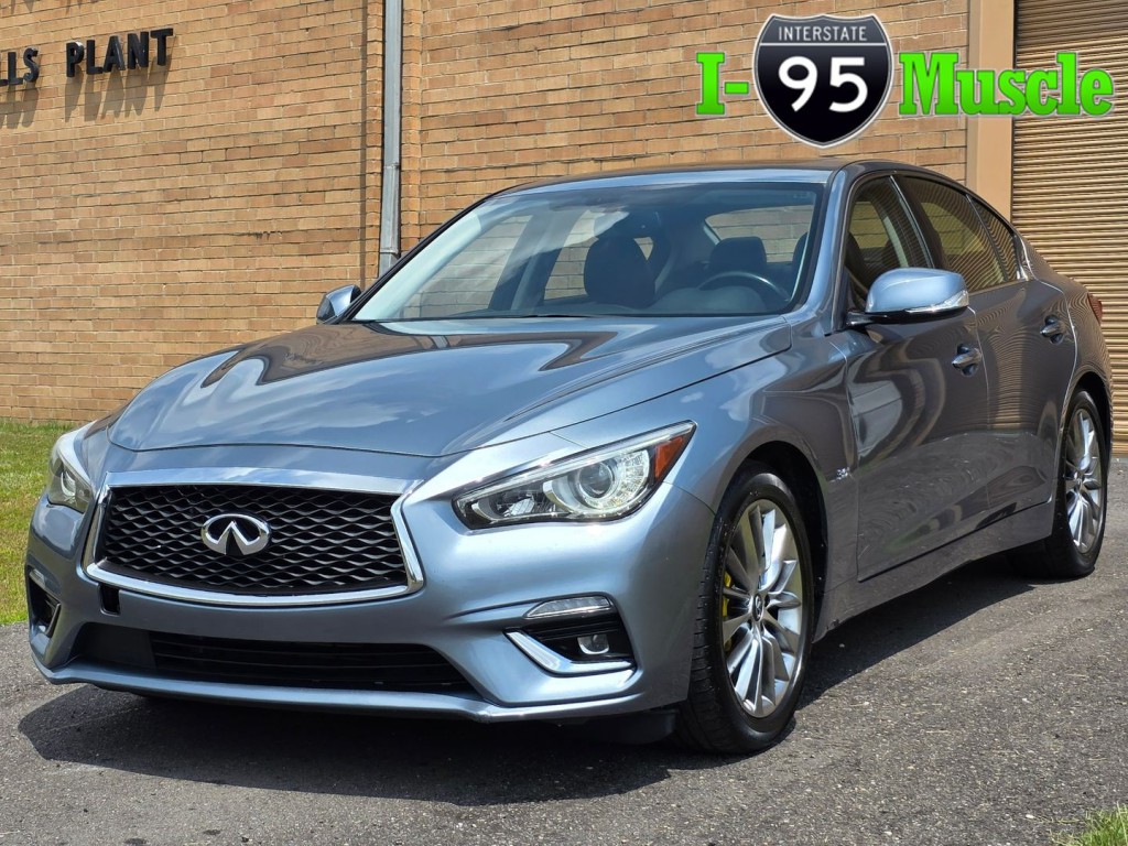 2020 INFINITI Q50 Image 1