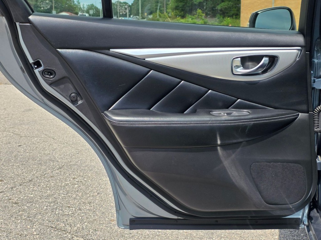 2020 INFINITI Q50 Image 38