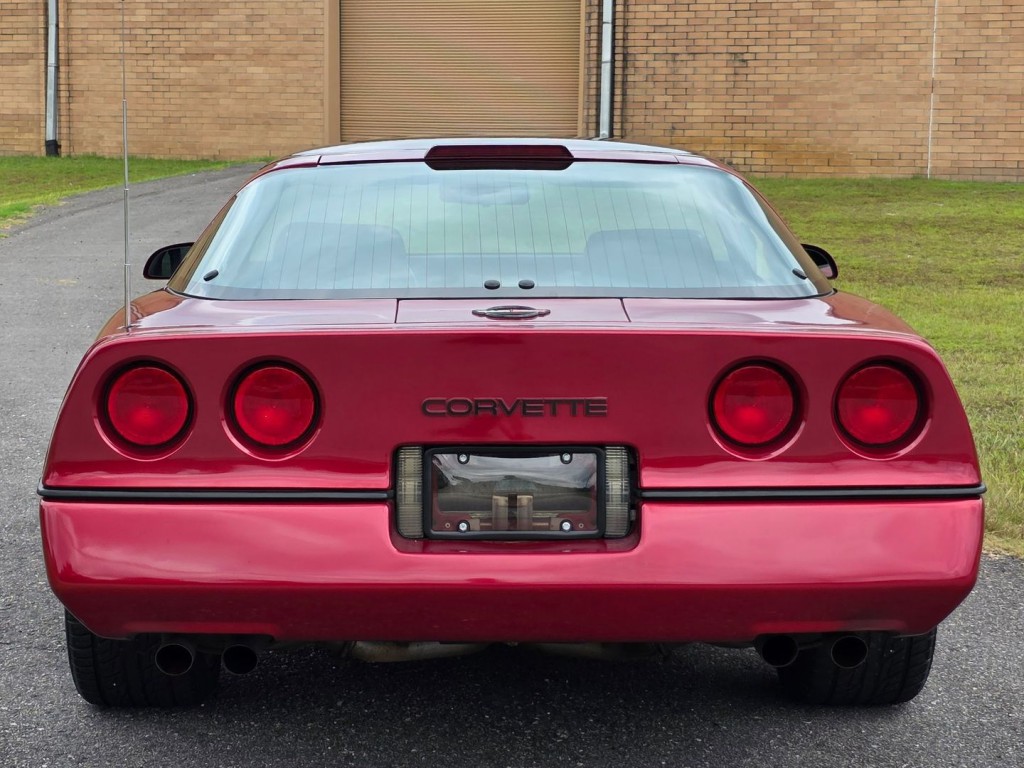 1989 Chevrolet Corvette Image 9