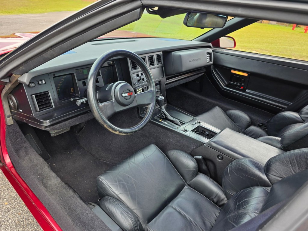 1989 Chevrolet Corvette Image 20