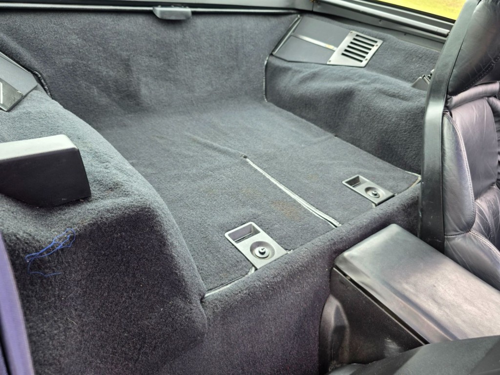 1989 Chevrolet Corvette Image 33
