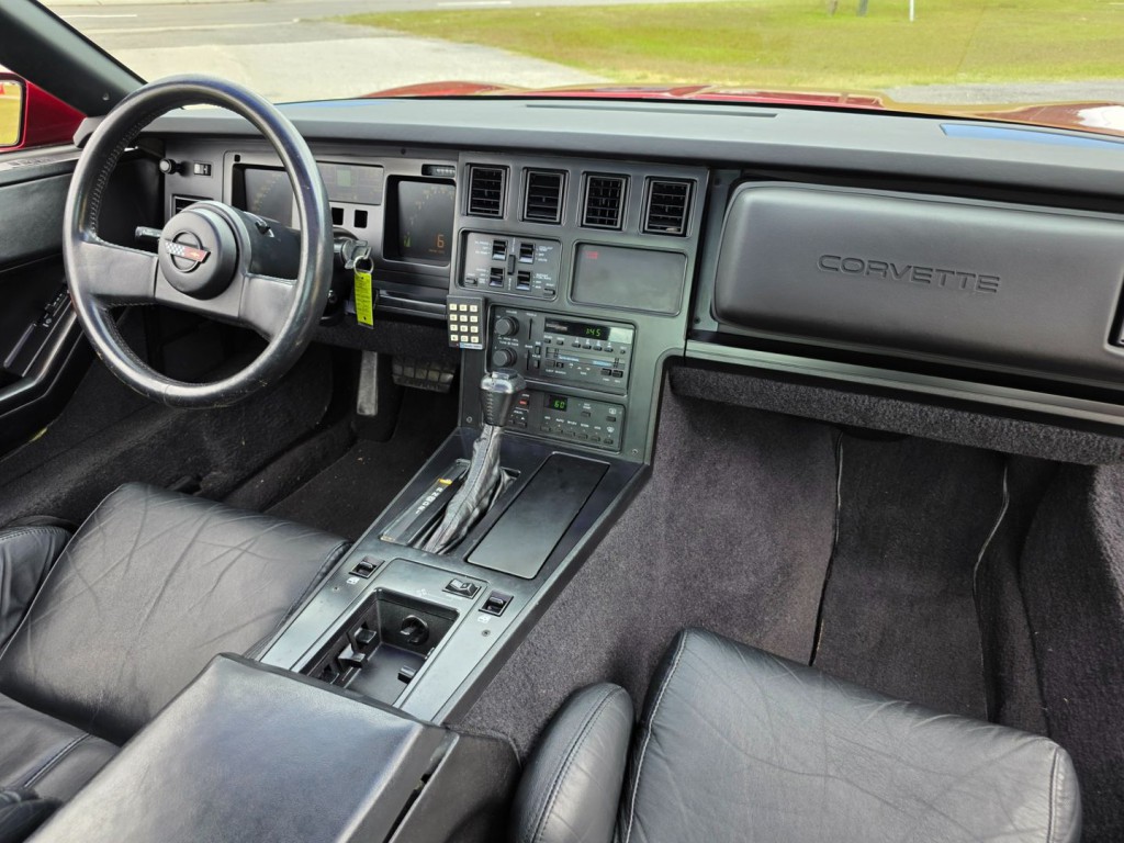 1989 Chevrolet Corvette Image 37