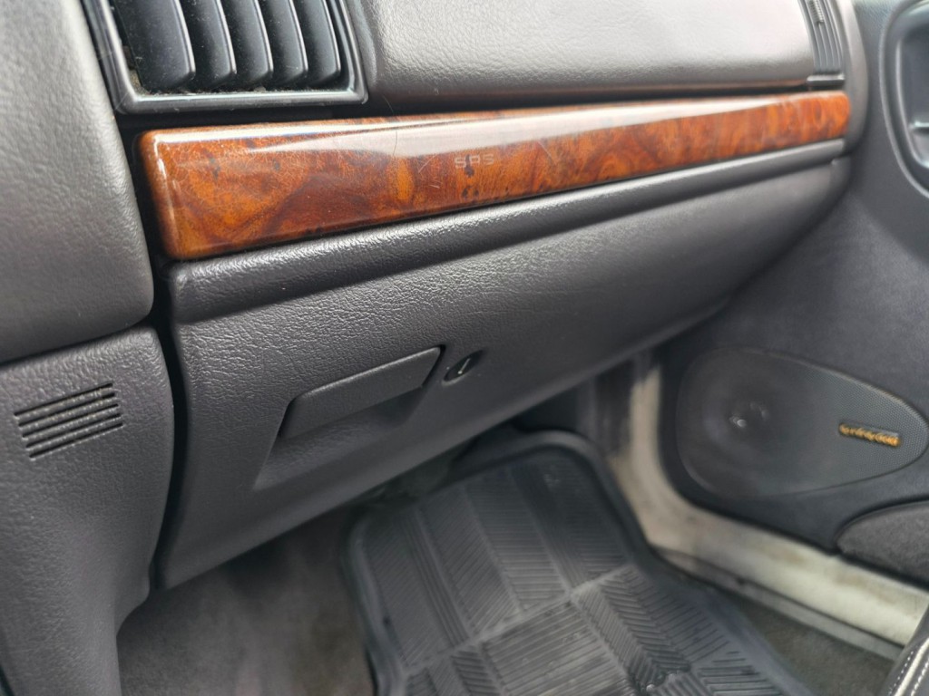 1998 Jeep Grand Cherokee Image 20
