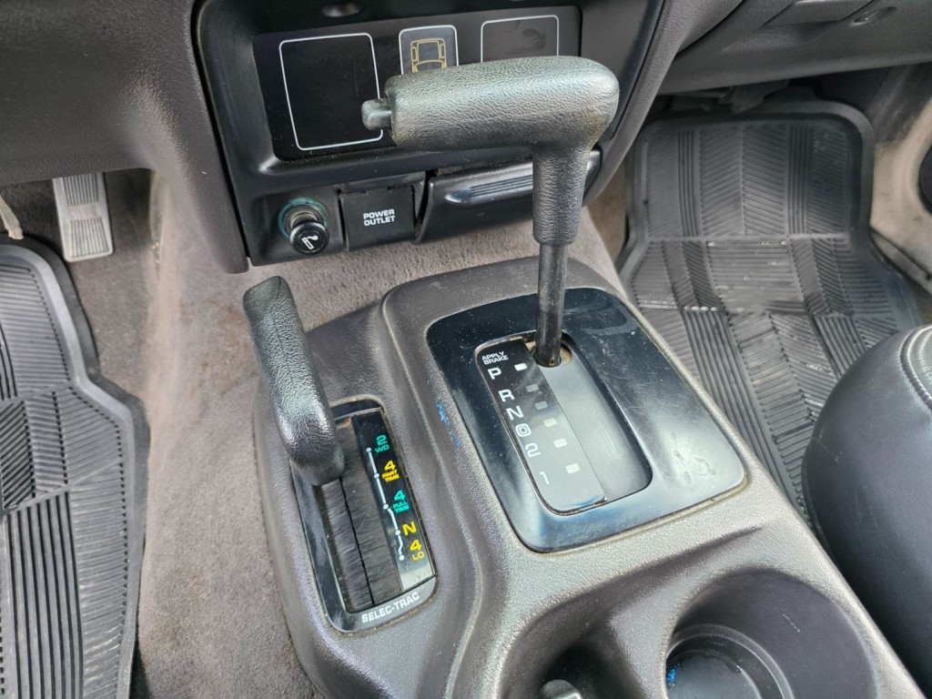 1998 Jeep Grand Cherokee Image 22