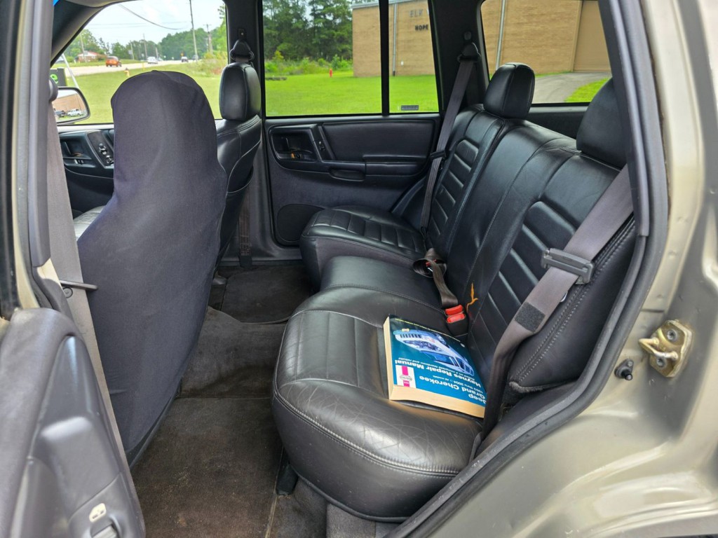 1998 Jeep Grand Cherokee Image 26