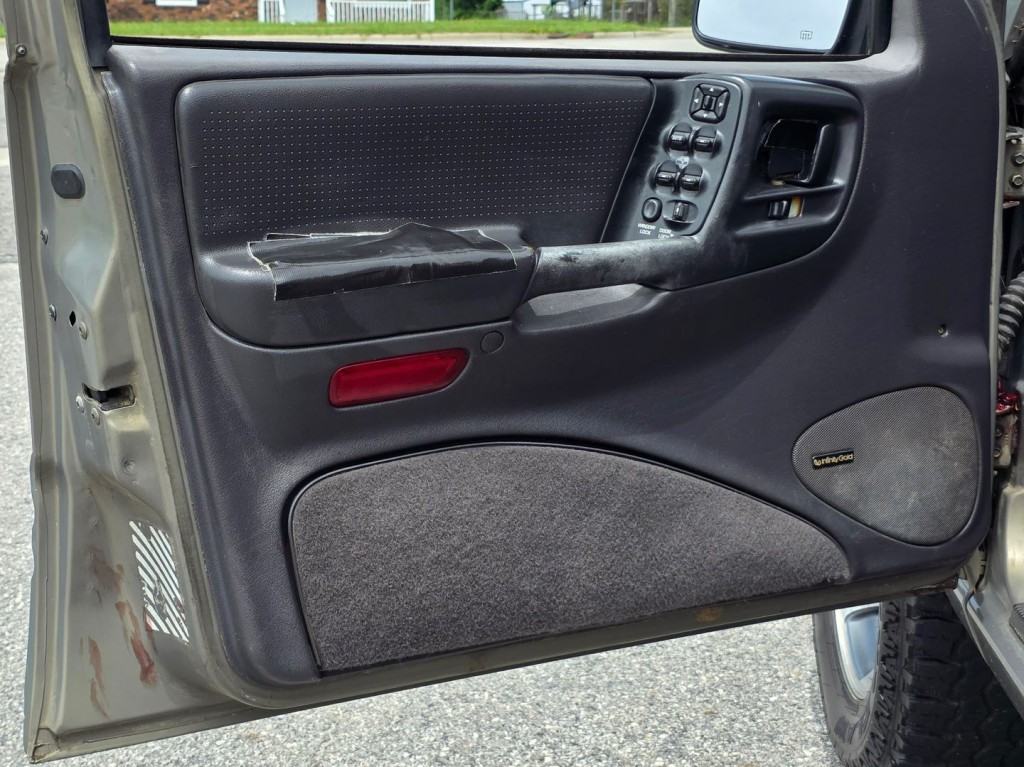 1998 Jeep Grand Cherokee Image 34