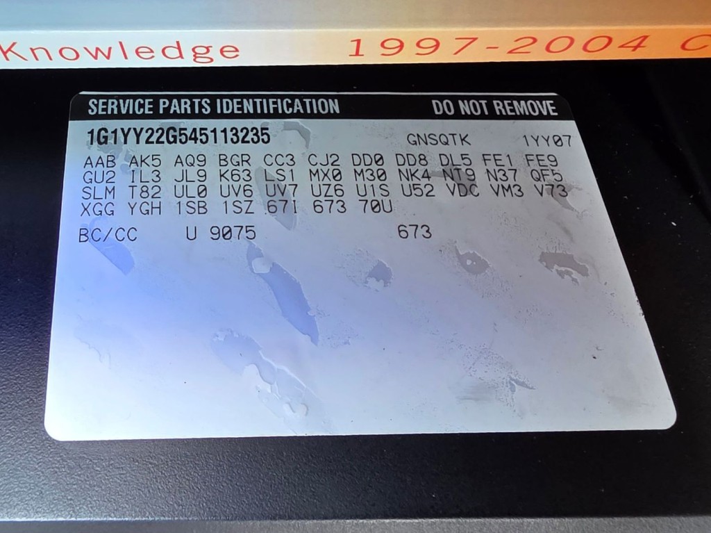 2004 Chevrolet Corvette Image 23