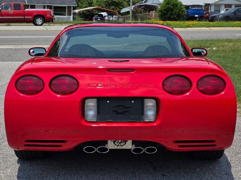 2004 Chevrolet Corvette Image 44