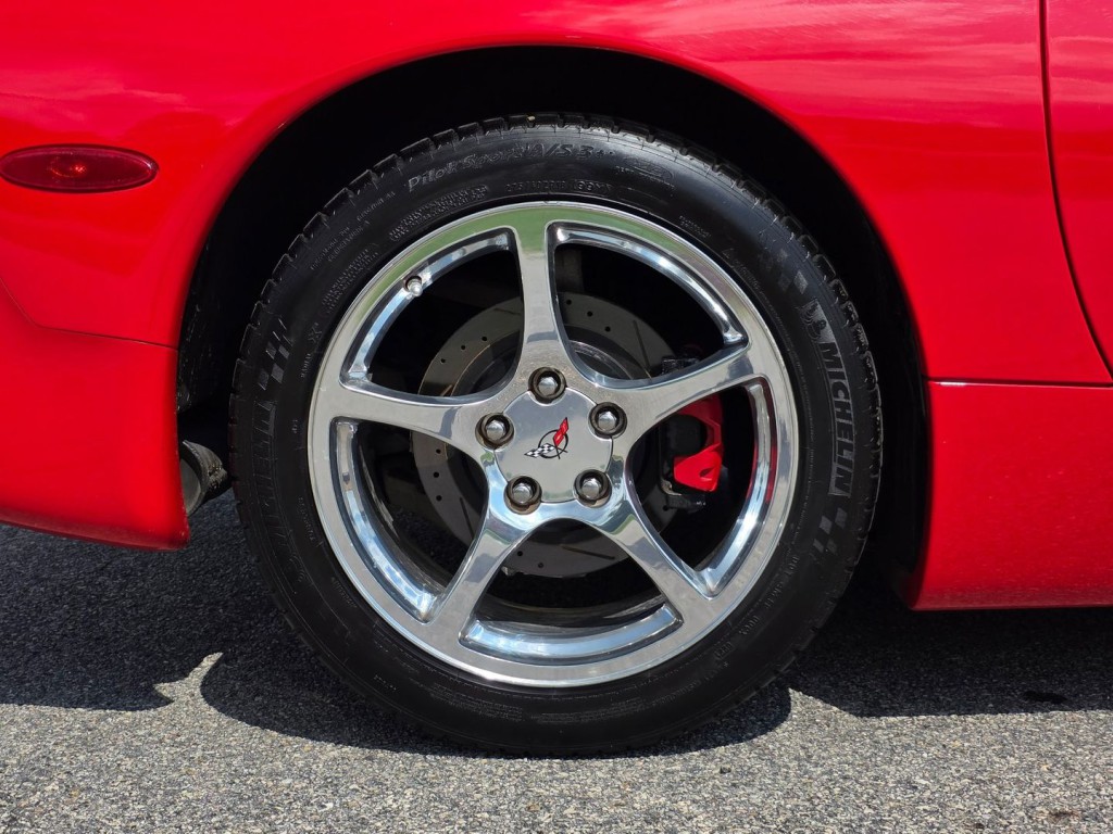 2004 Chevrolet Corvette Image 51