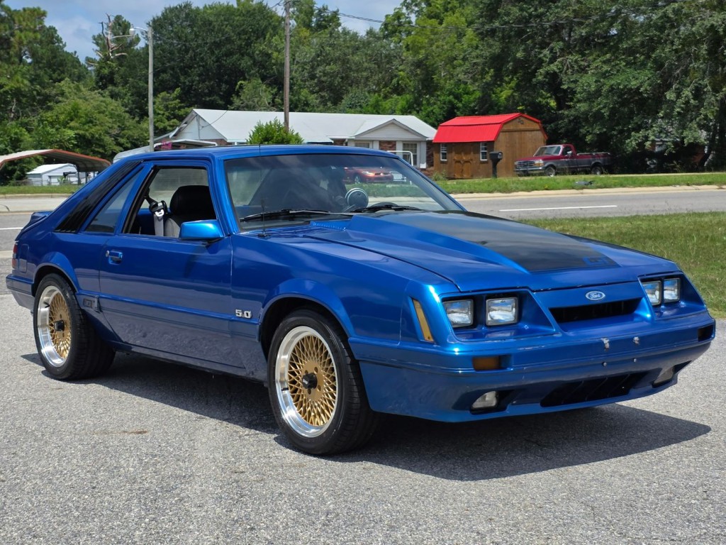 1985 Ford Mustang Image 5