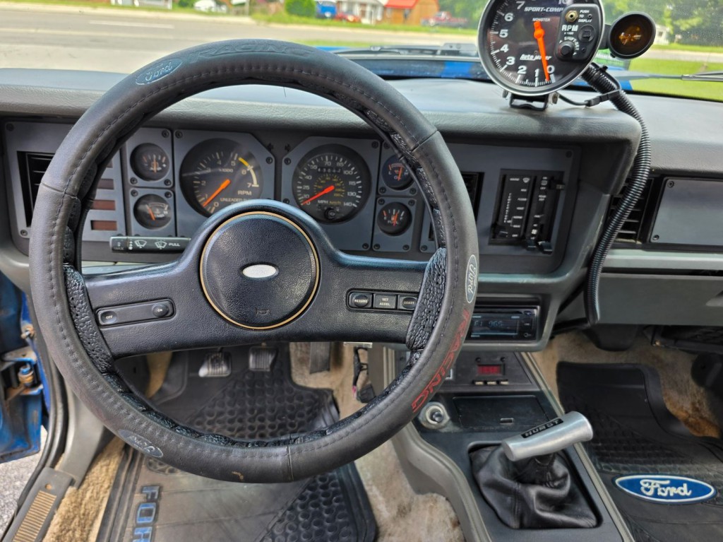 1985 Ford Mustang Image 17