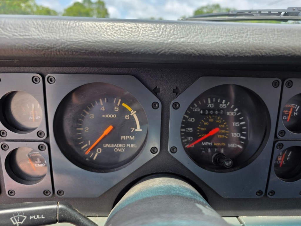 1985 Ford Mustang Image 18