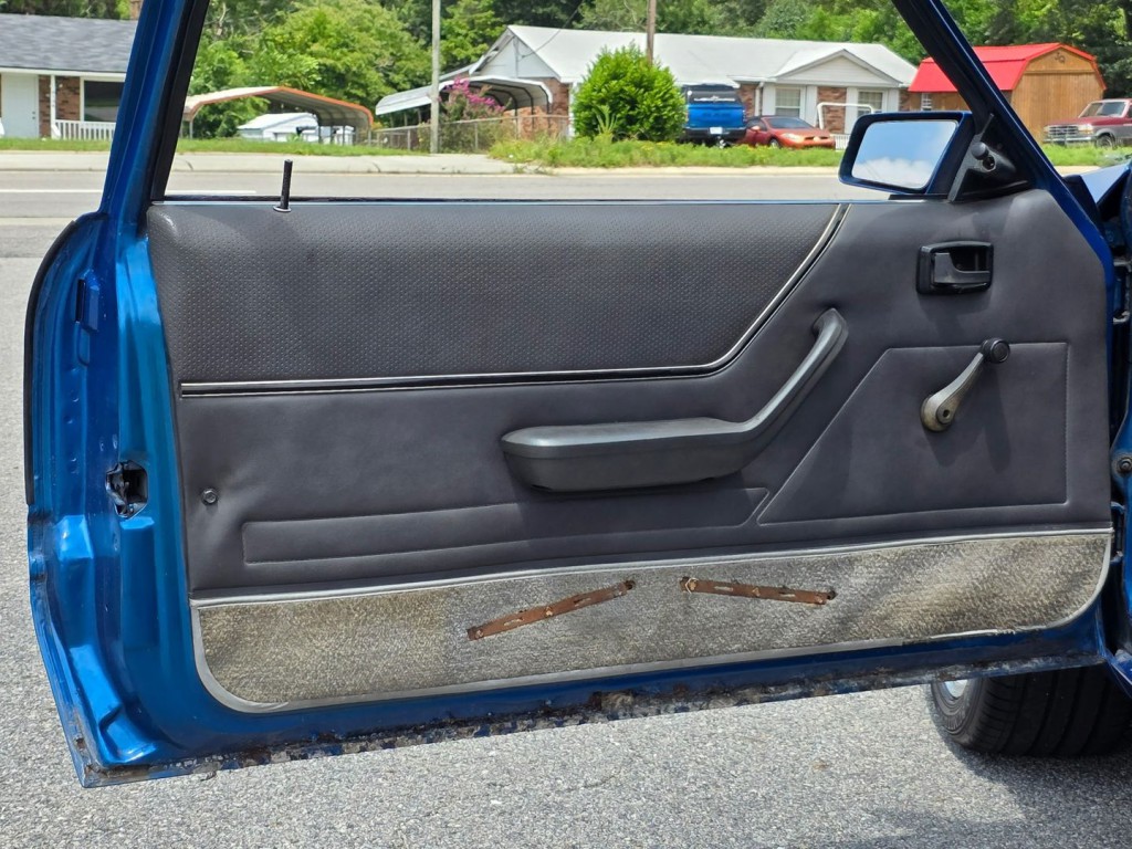1985 Ford Mustang Image 37