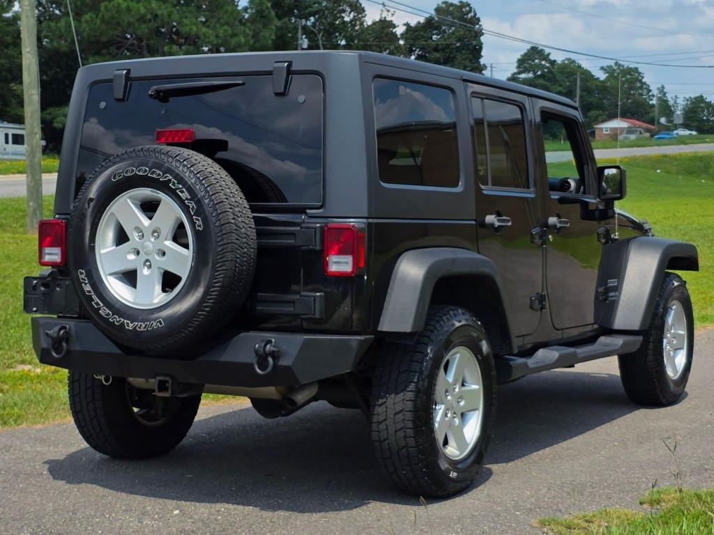 2017 Jeep Wrangler Unlimited Image 7