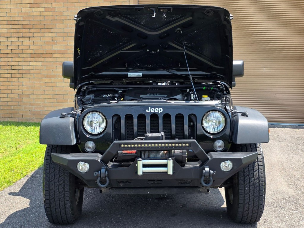 2017 Jeep Wrangler Unlimited Image 39