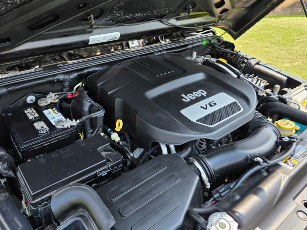 2017 Jeep Wrangler Unlimited Image 42