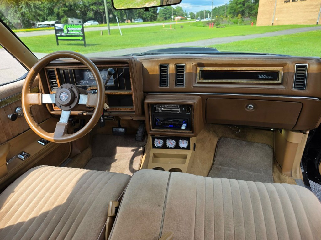 1985 Buick Regal Image 28