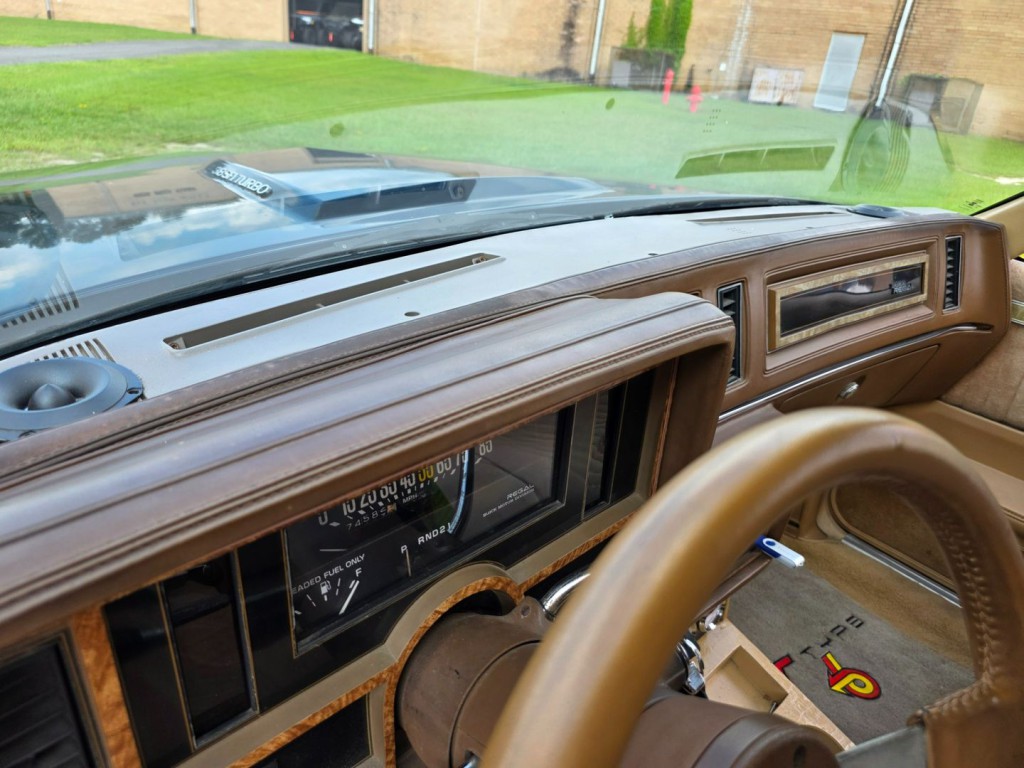 1985 Buick Regal Image 30