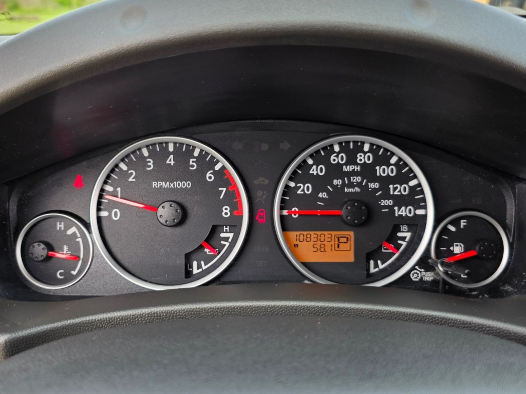 2012 Nissan Pathfinder Image 19