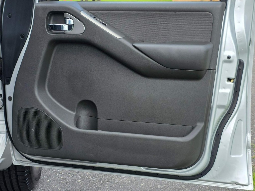 2012 Nissan Pathfinder Image 37