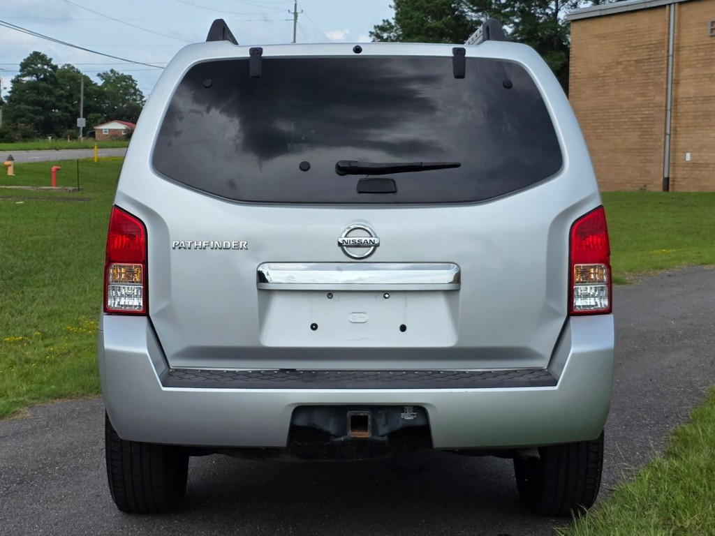 2012 Nissan Pathfinder Image 45