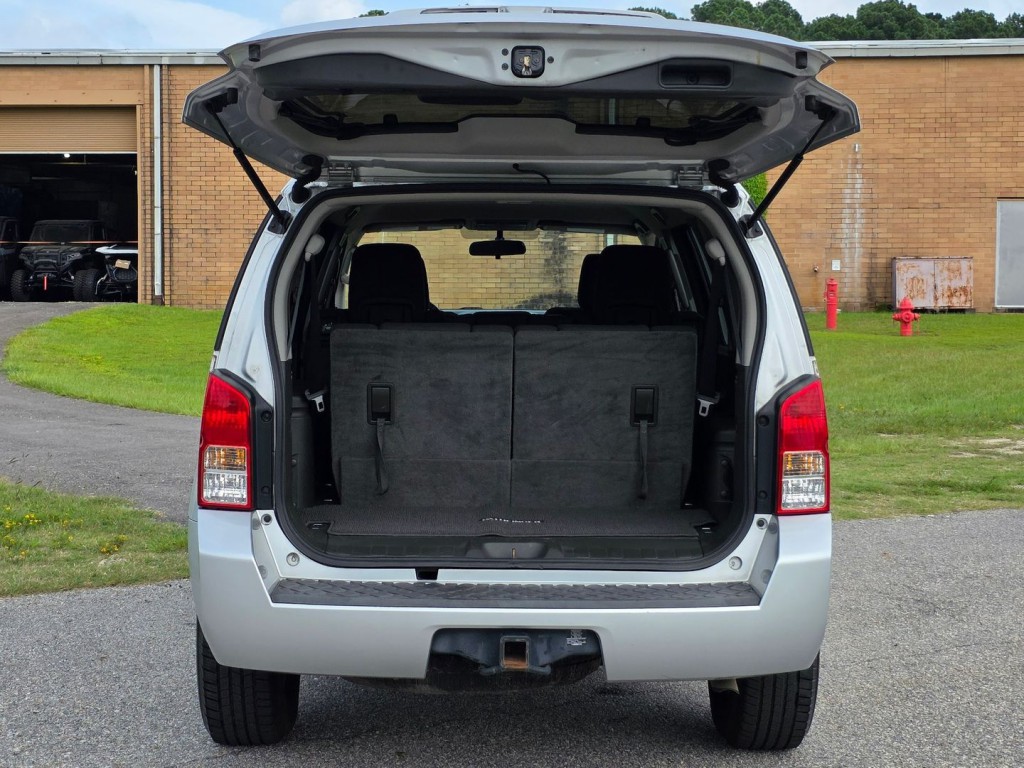 2012 Nissan Pathfinder Image 46