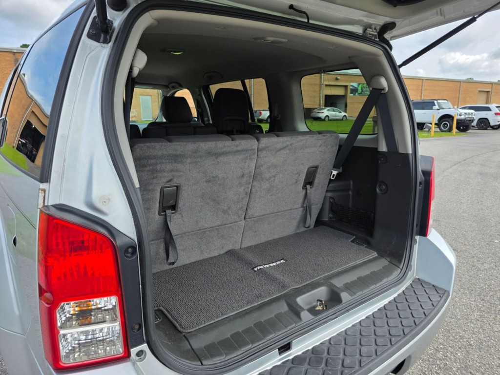 2012 Nissan Pathfinder Image 50