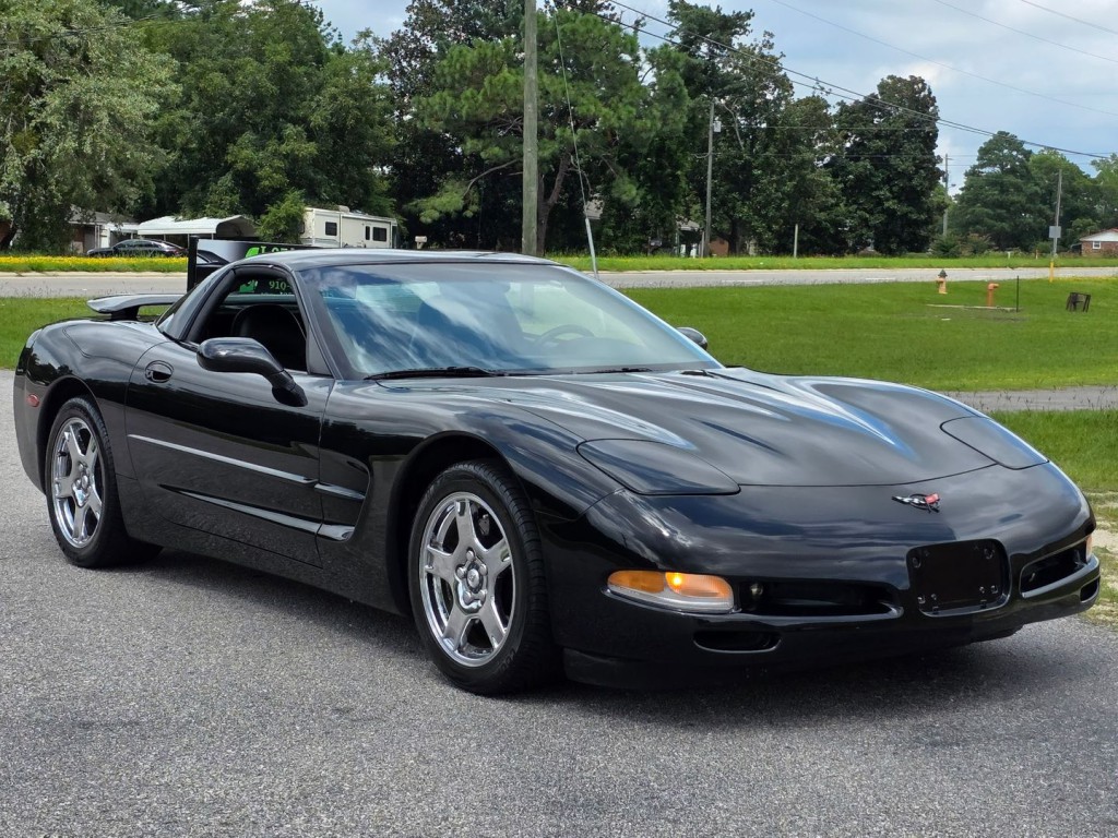 1998 Chevrolet Corvette Image 5