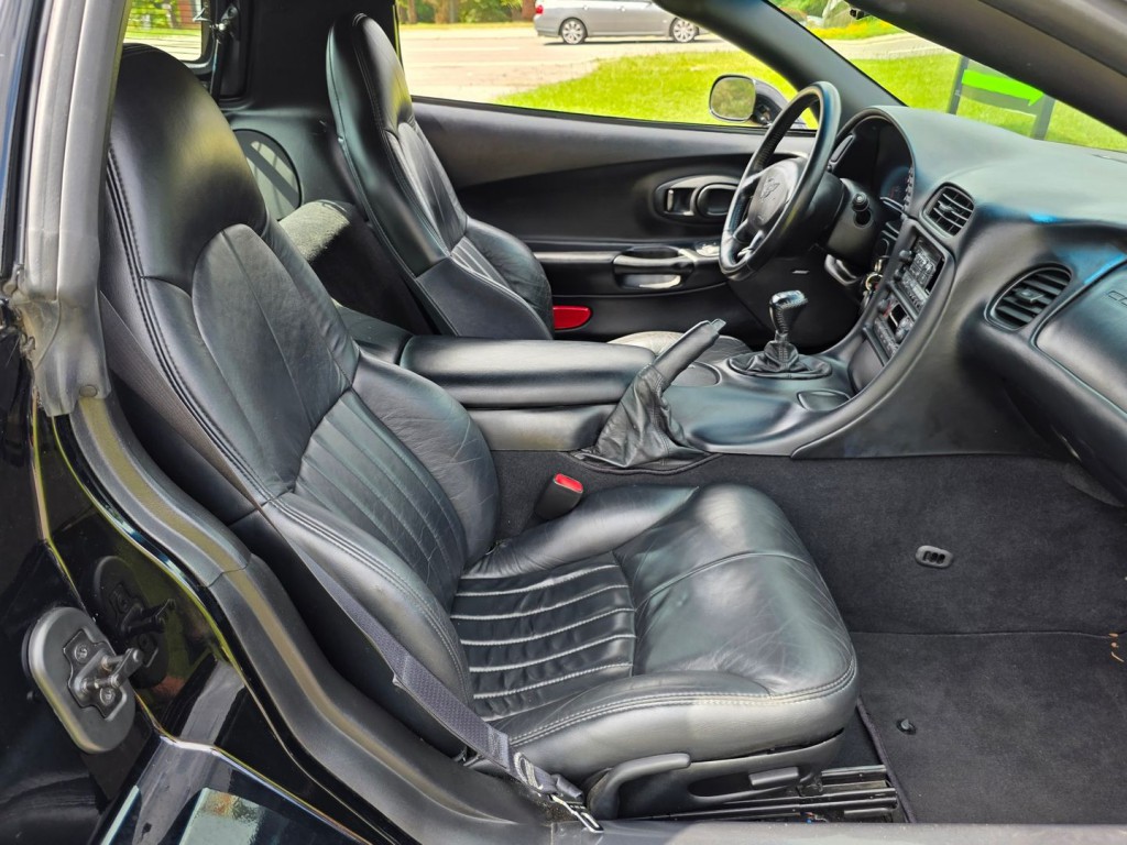 1998 Chevrolet Corvette Image 29