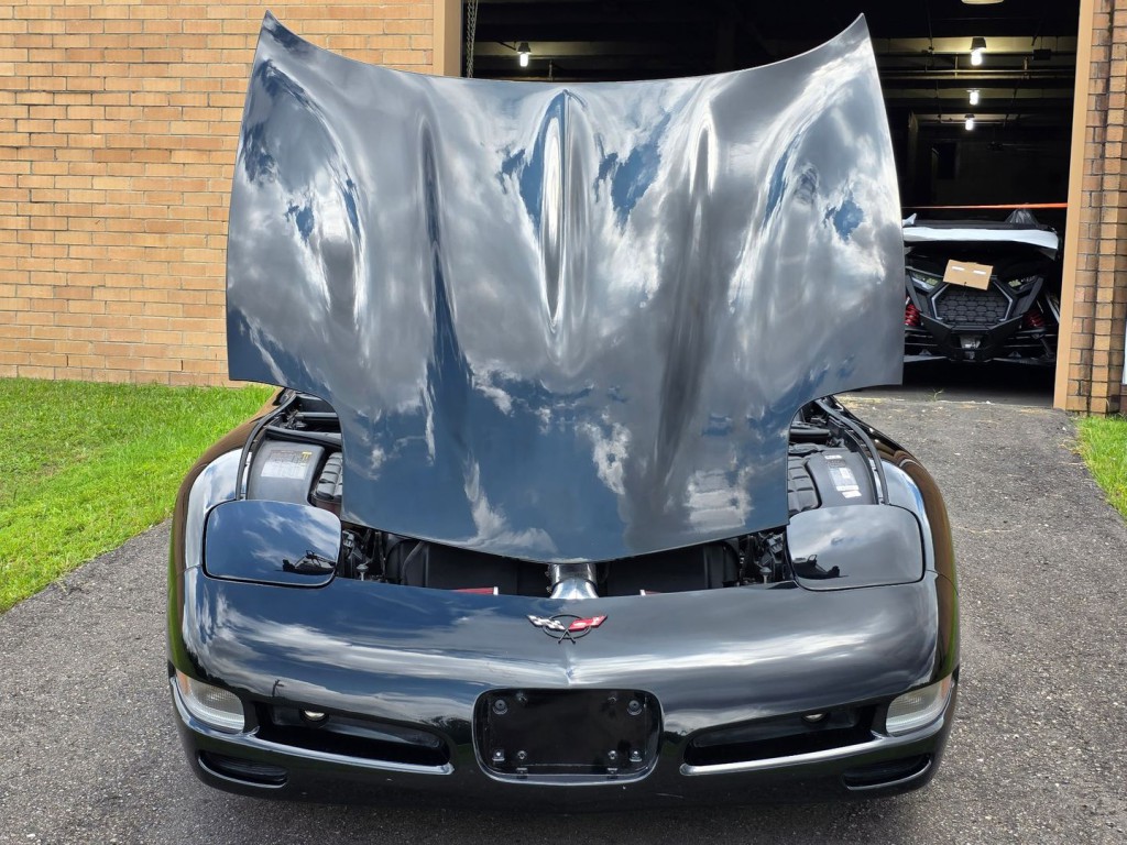 1998 Chevrolet Corvette Image 39
