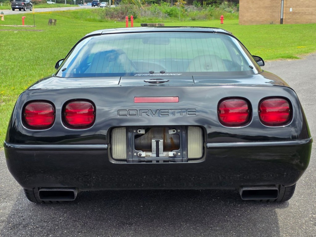1995 Chevrolet Corvette Image 9