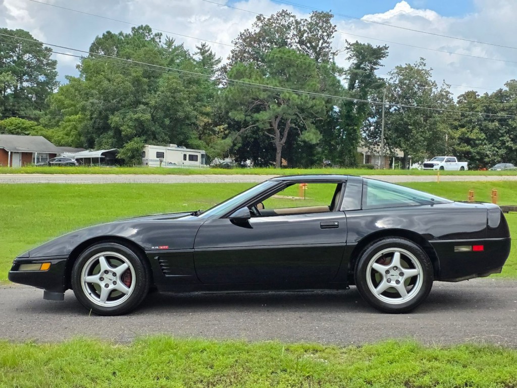 1995 Chevrolet Corvette Image 12