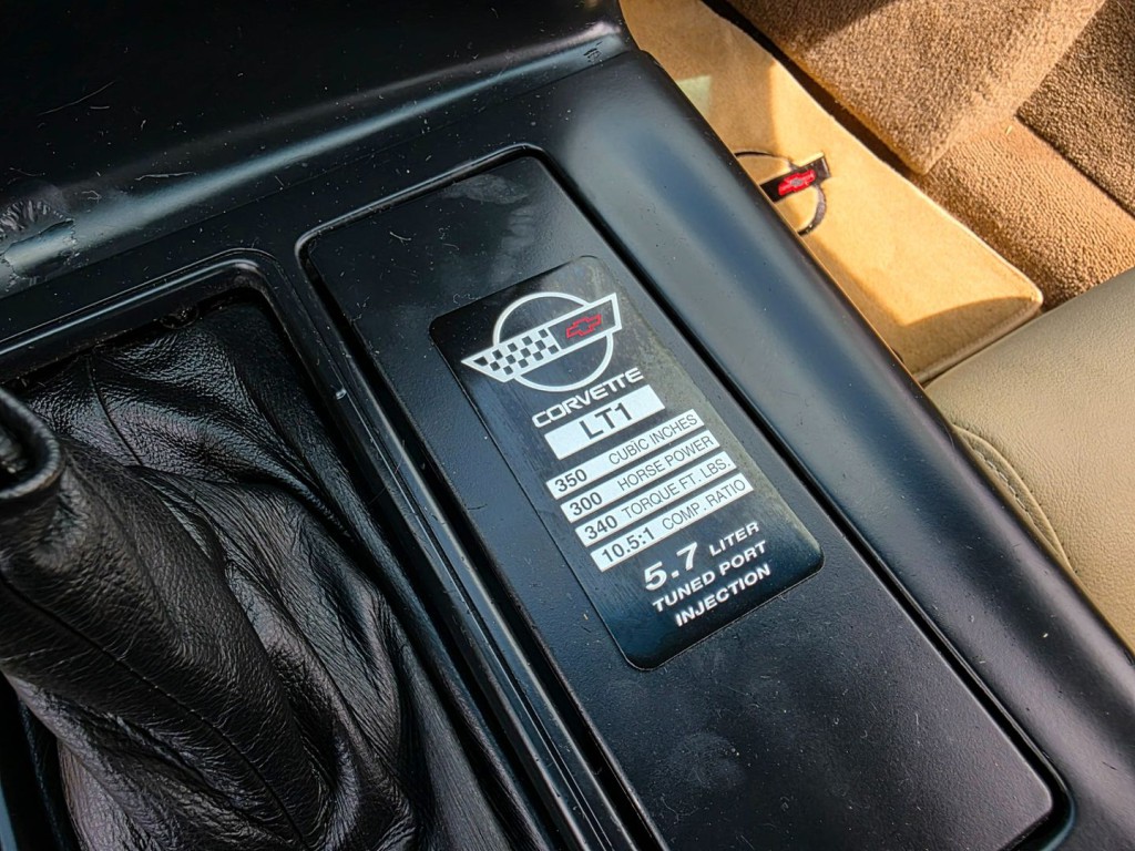 1995 Chevrolet Corvette Image 22