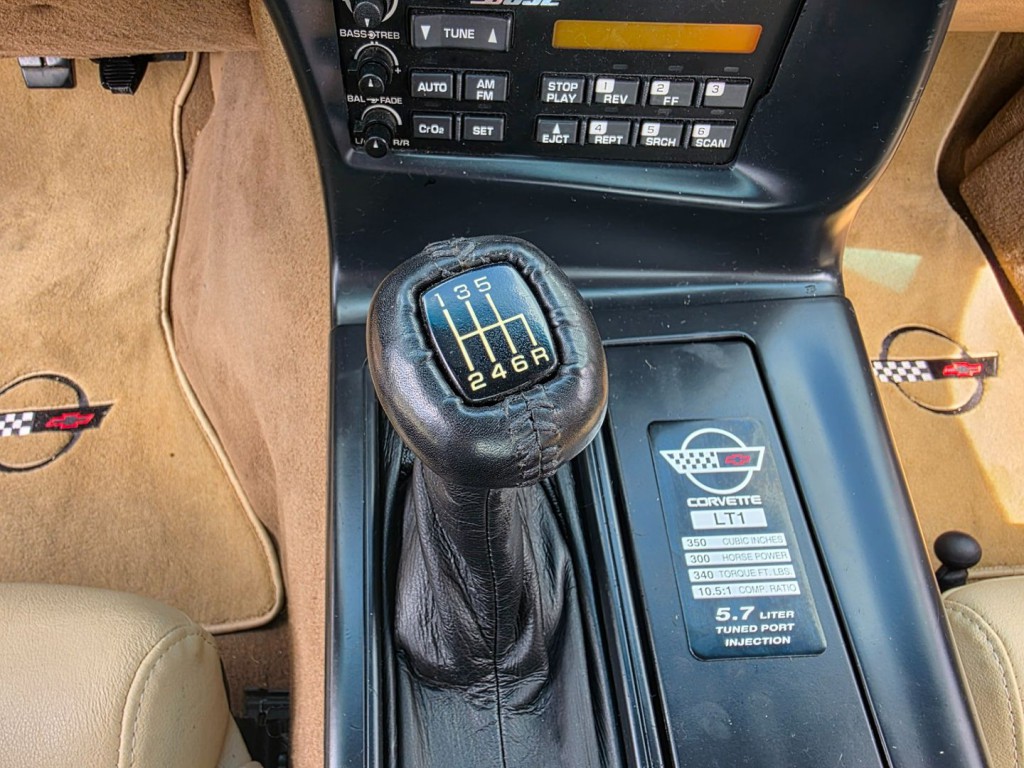 1995 Chevrolet Corvette Image 23