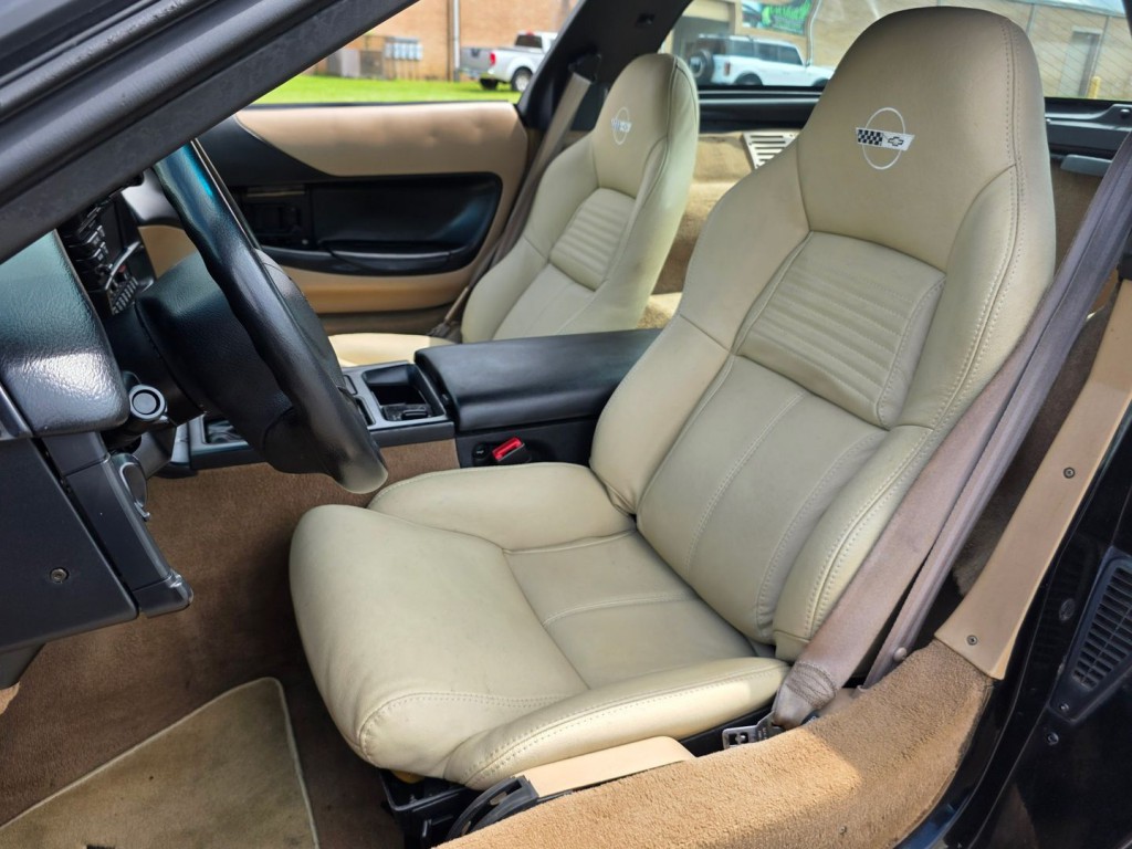 1995 Chevrolet Corvette Image 26