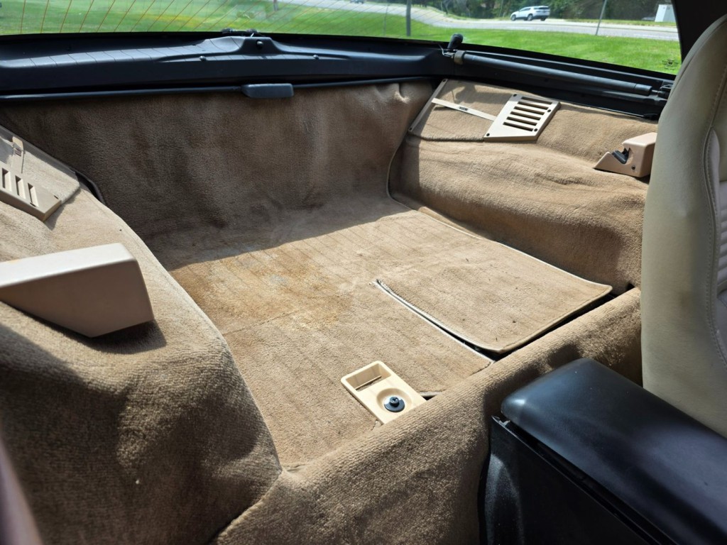 1995 Chevrolet Corvette Image 28