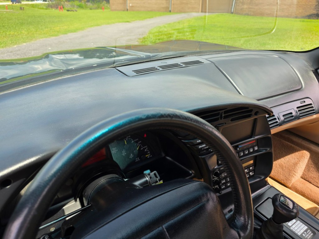 1995 Chevrolet Corvette Image 34