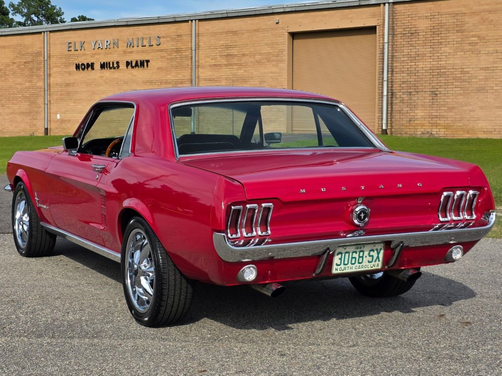 1967 Ford Mustang Image 10