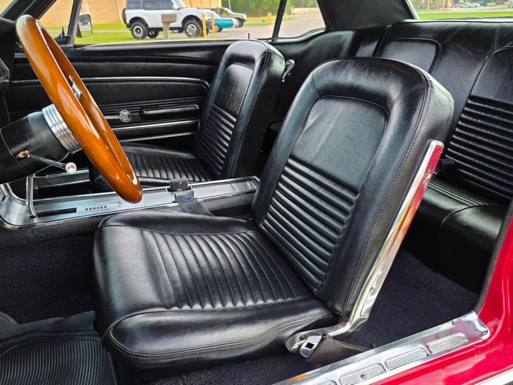 1967 Ford Mustang Image 27