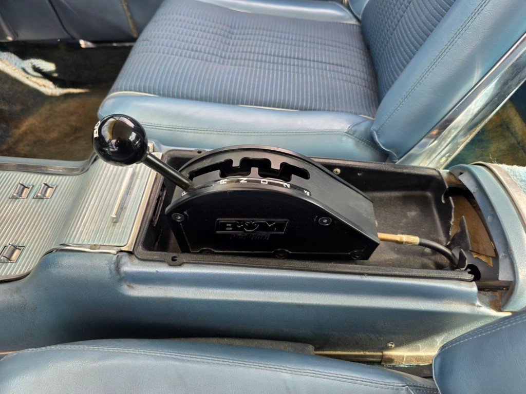 1963 Ford Thunderbird Image 24