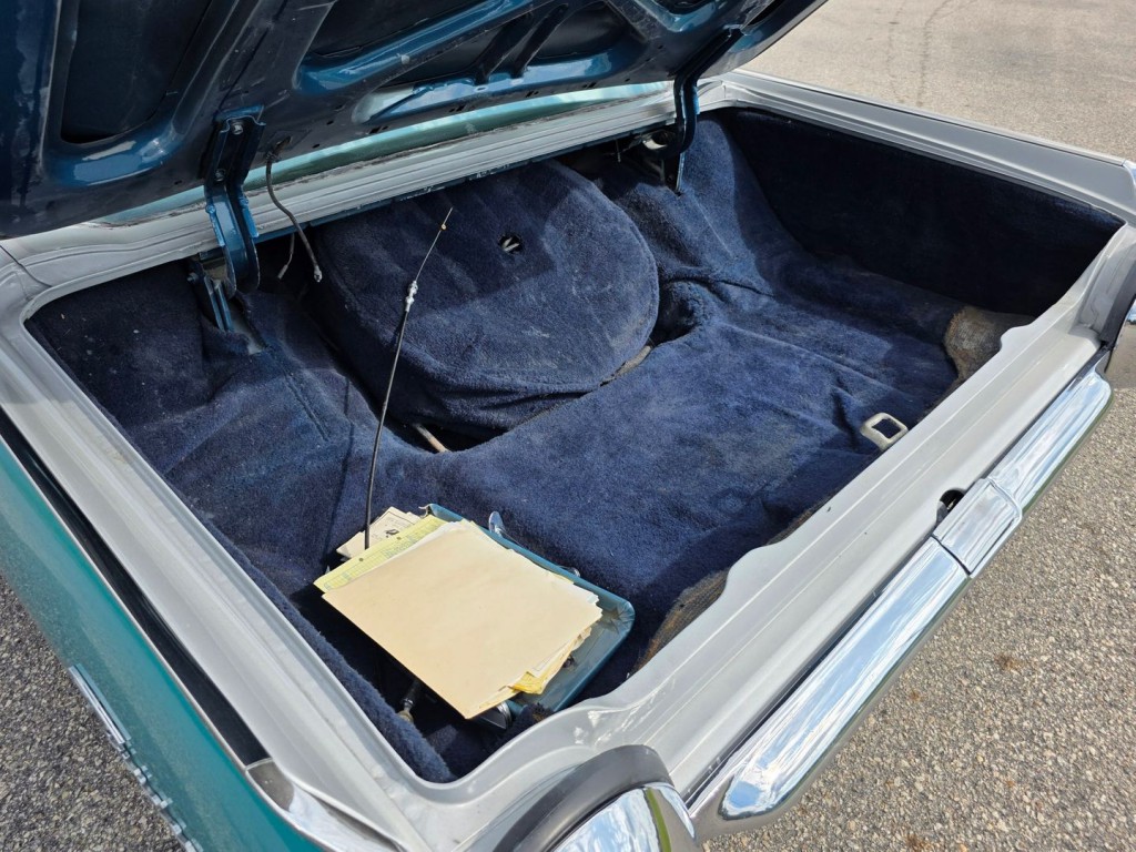 1963 Ford Thunderbird Image 47