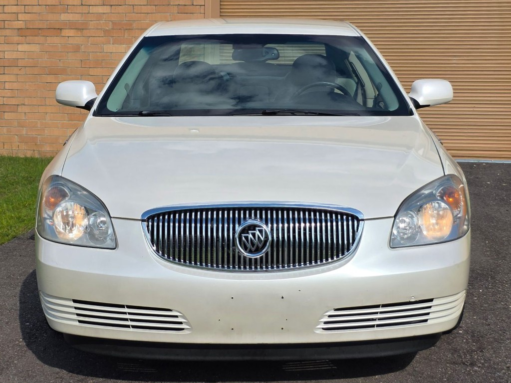 2007 Buick Lucerne Image 3
