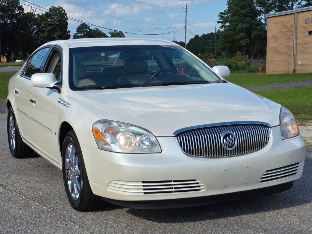 2007 Buick Lucerne Image 4