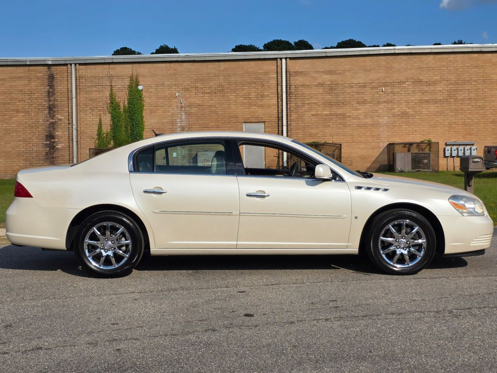 2007 Buick Lucerne Image 6