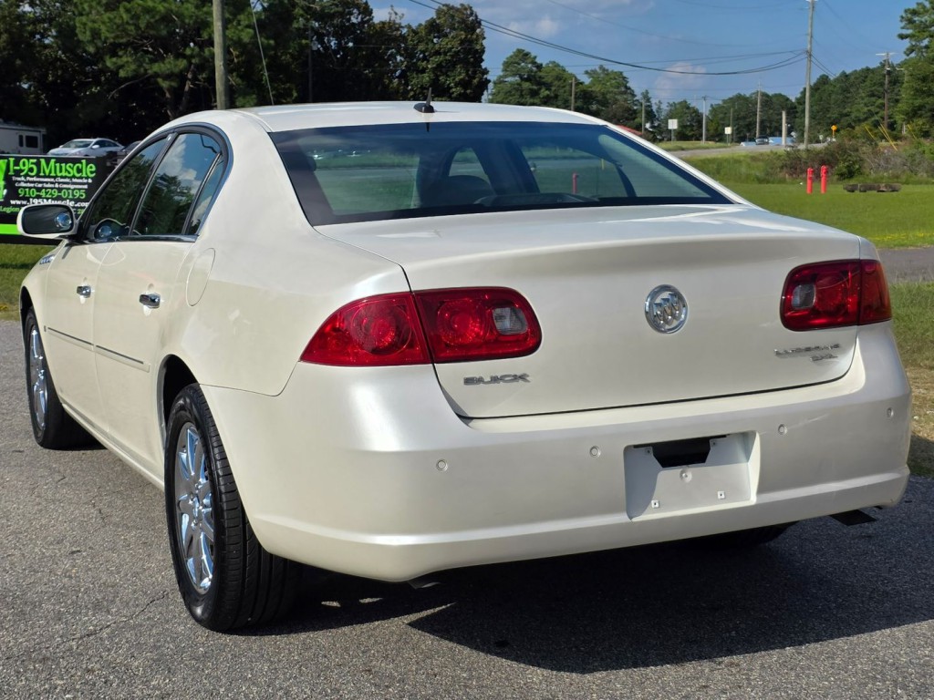 2007 Buick Lucerne Image 10