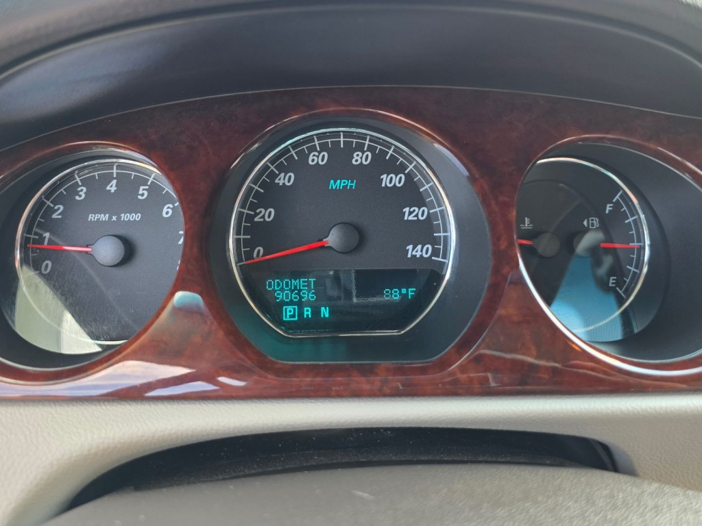 2007 Buick Lucerne Image 18
