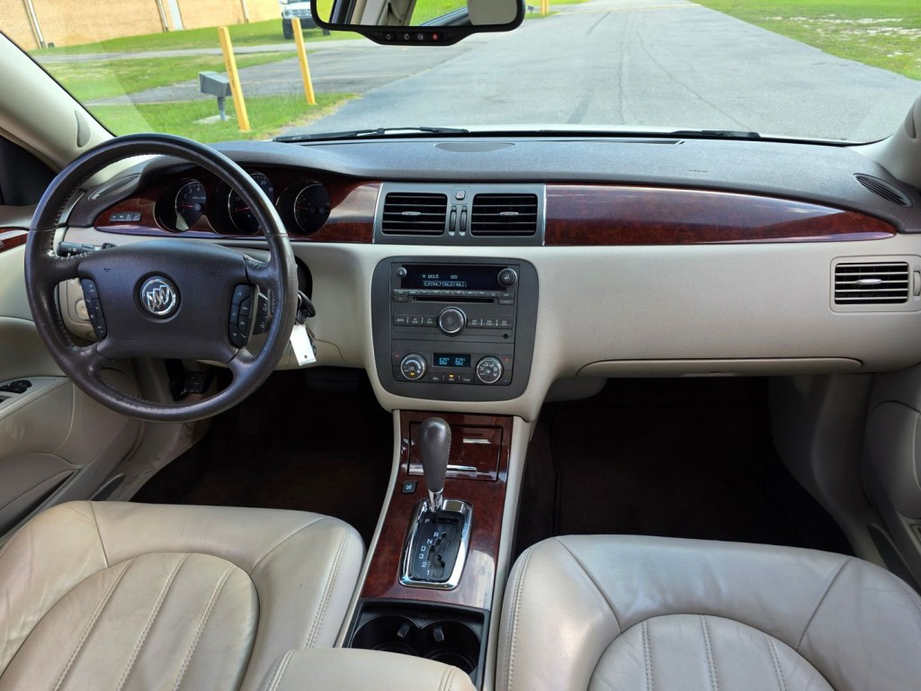 2007 Buick Lucerne Image 31