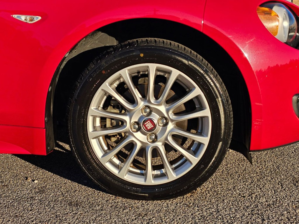 2019 FIAT 124 Spider Image 50