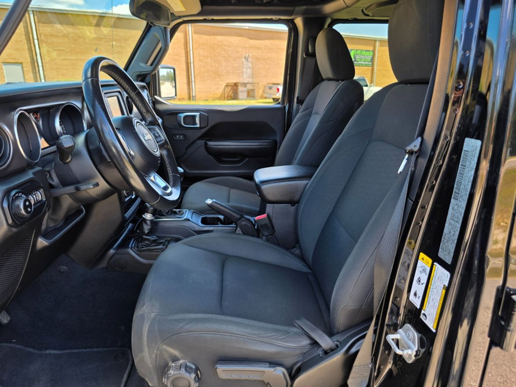 2020 Jeep Gladiator Image 15