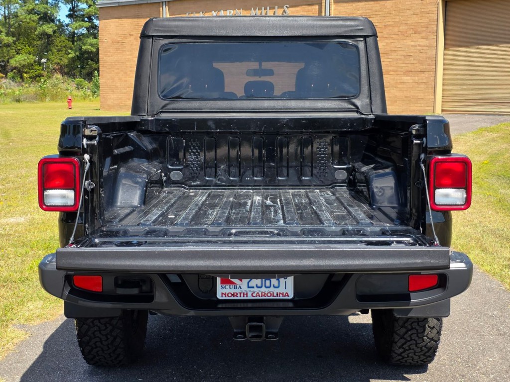 2020 Jeep Gladiator Image 44